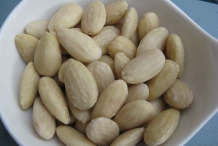 Blanched-Almonds