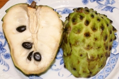 Half-cut-Atemoya