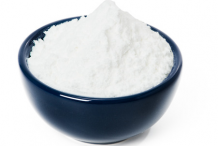Baking-powder-on-bowl