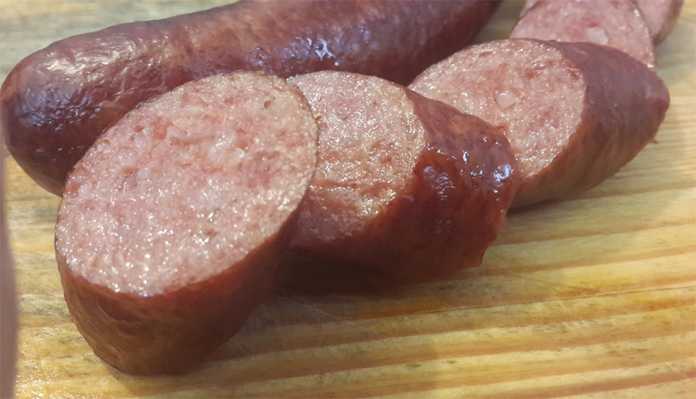 Bratwurst sausage Fact, Health Benefits & Nutritional Value