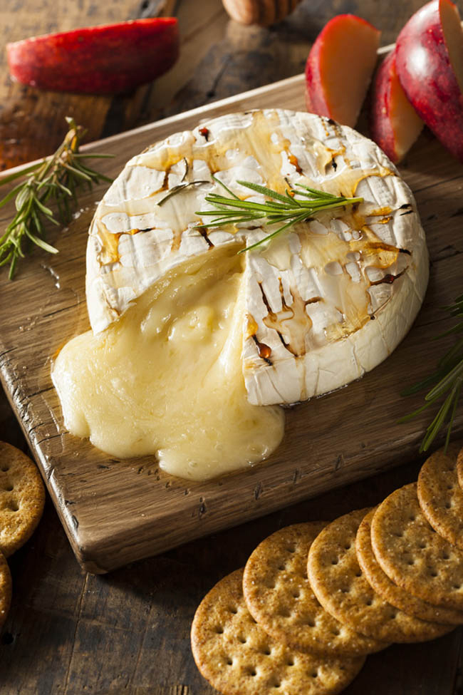 Brie Cheese Facts And Nutrition Health Benefits