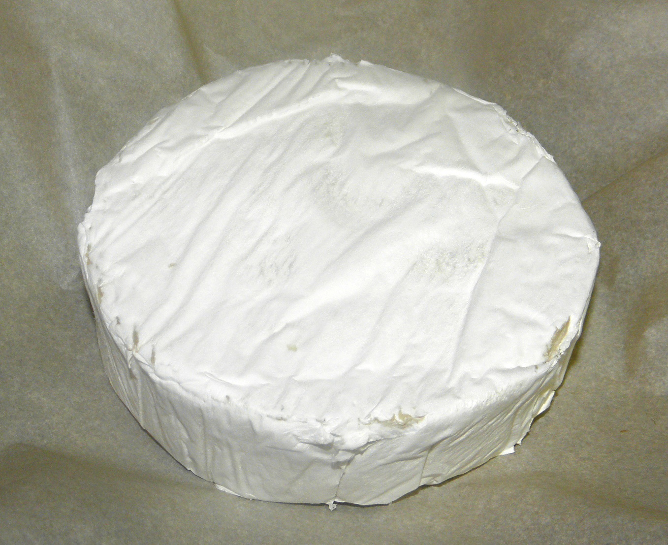 Wheel-of-Brie-cheese