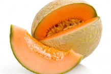 Cantaloupe-half-cut