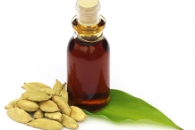 Cardamom-essential-oil
