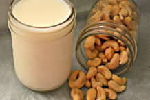 Cashew-Milk