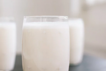 Glass-of-Cashew-Milk