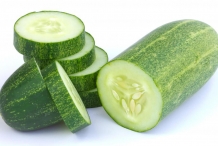 Half-cut-Cucumber