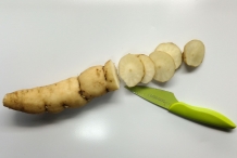 Dahlia-tuber-cut