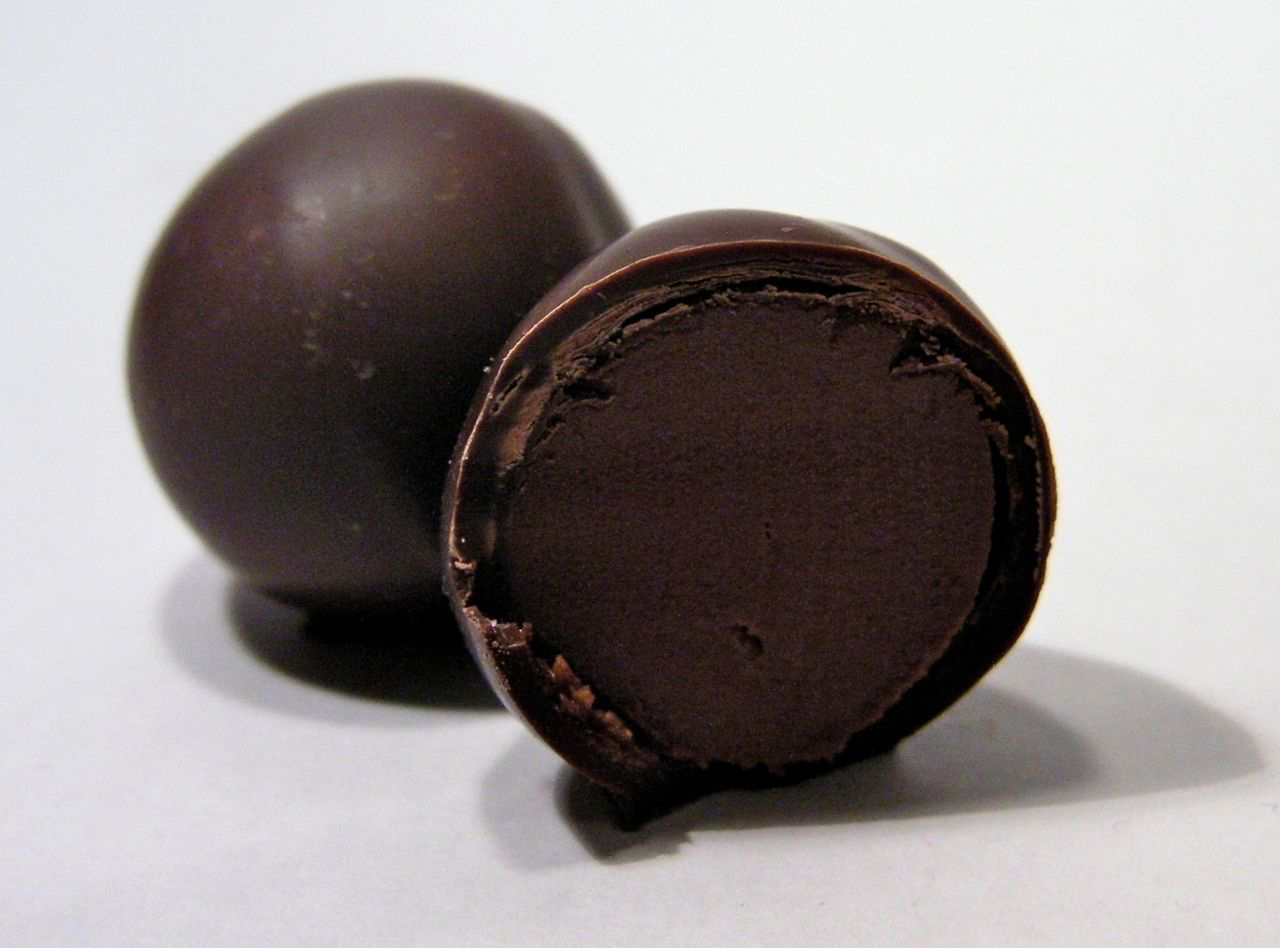 Dark-chocolate-truffles