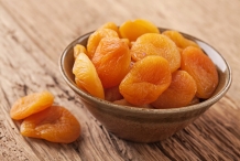 Dried-Apricots-9