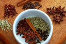 Ingredients-for-Five-spice-powder