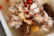 Frog-legs-soup