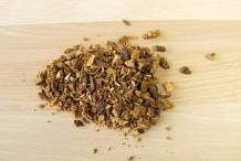 Small-pieces-of-Gentian-roots