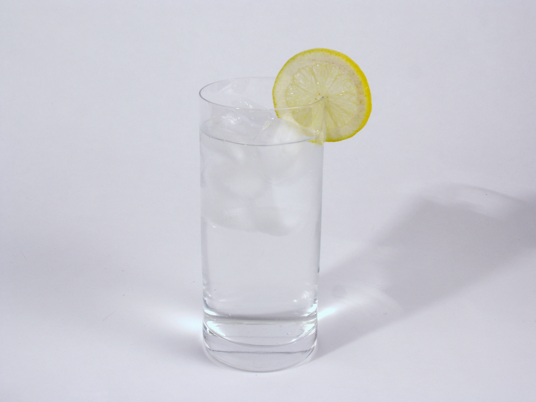 Lemon-water-8