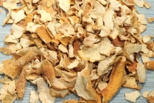Lemon-peel-dried