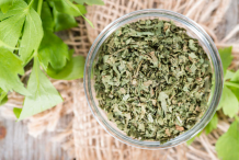 Dried-Lovage