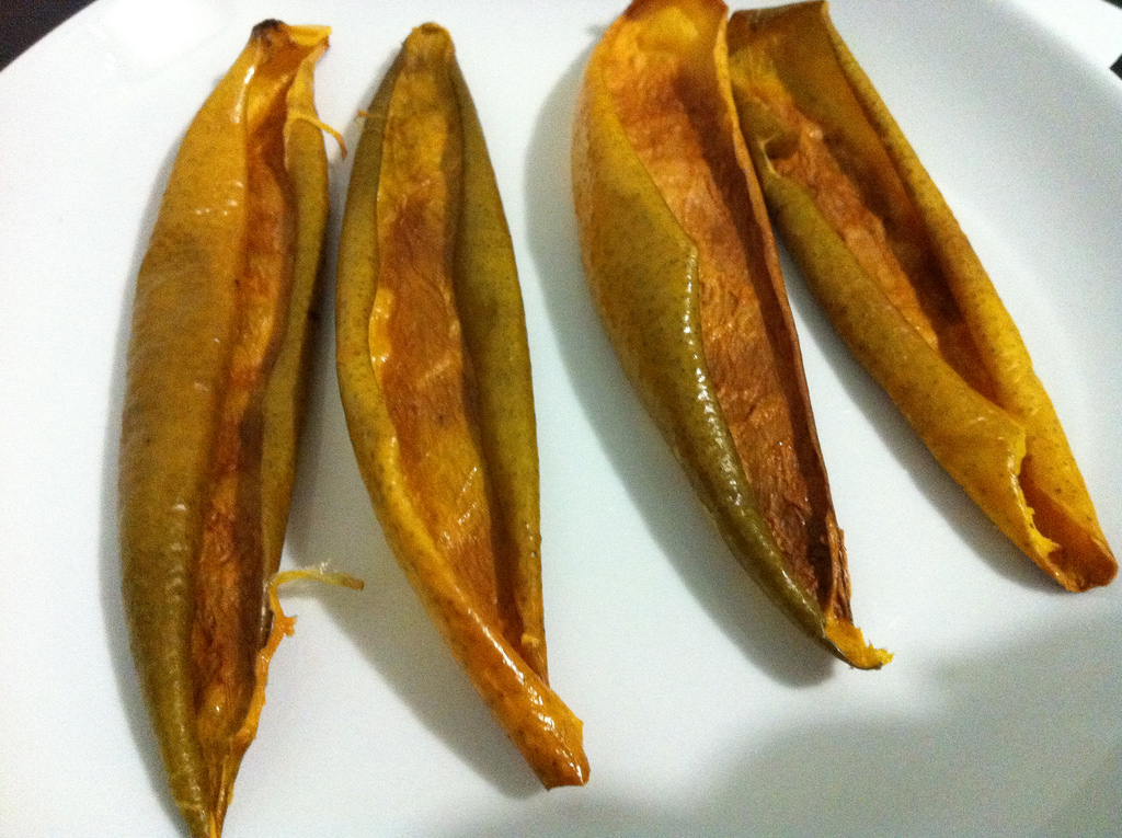 Mango-peel-chips