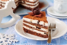 Layered-Chocolate-Cake-Recipe-With-Mascarpone-Cheese