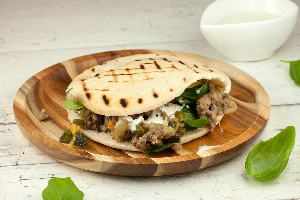 Pita-bread-with-minced-meat-and-eggplant