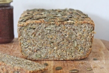 Pumpkin-seed-bread