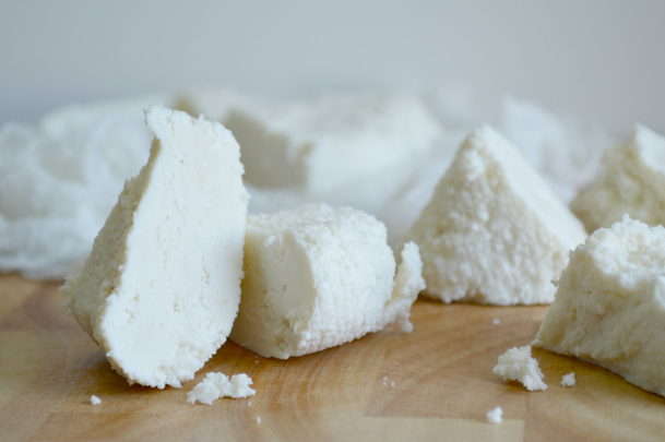 Pieces-of-Ricotta-cheese