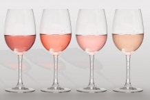 Glasses-of-Rose-wine