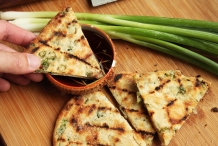 Grilled-Scallion-pancakes