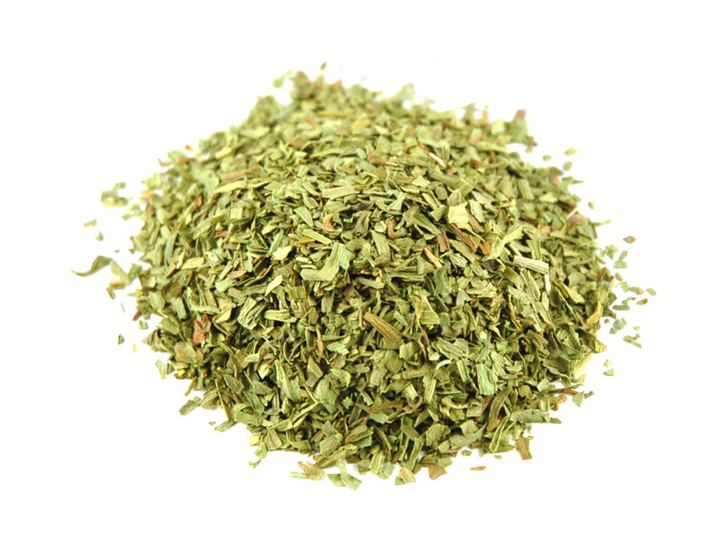 Tarragon-leaves-dried-and-crushed