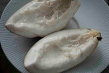 White-Mango-flesh