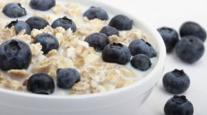 Natural energy boosting foods-Whole-Cereals-Oatmeal