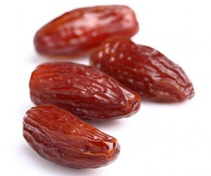 14 Dates health benefits and fruit nutrition facts