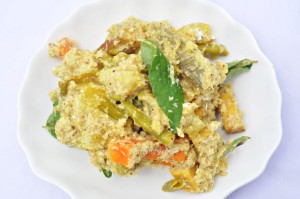 Avial (Mixed vegetables with ground coconut)