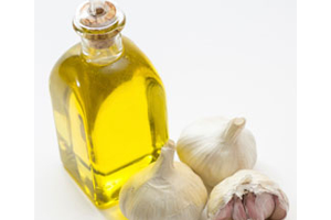 Health benefits of Garlic Essential Oil