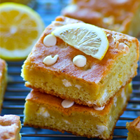 Soft and Chewy White Chocolate Lemon Blondies