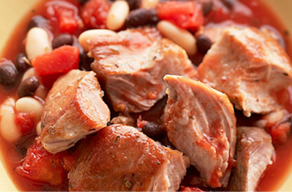 Low-Carb Slow Cooker 218 healthy recipes for your favorite comfort foods