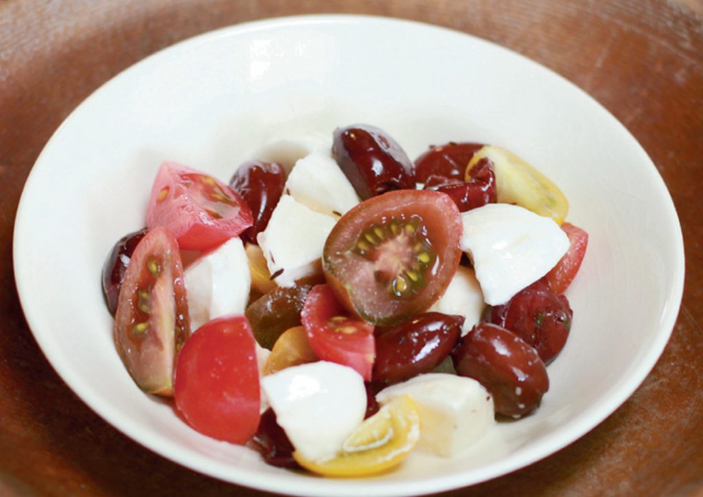 The Modified Keto Cookbook: Quick, Convenient, Great-Tasting Recipes for Following a Low-Ratio Ketogenic Diet