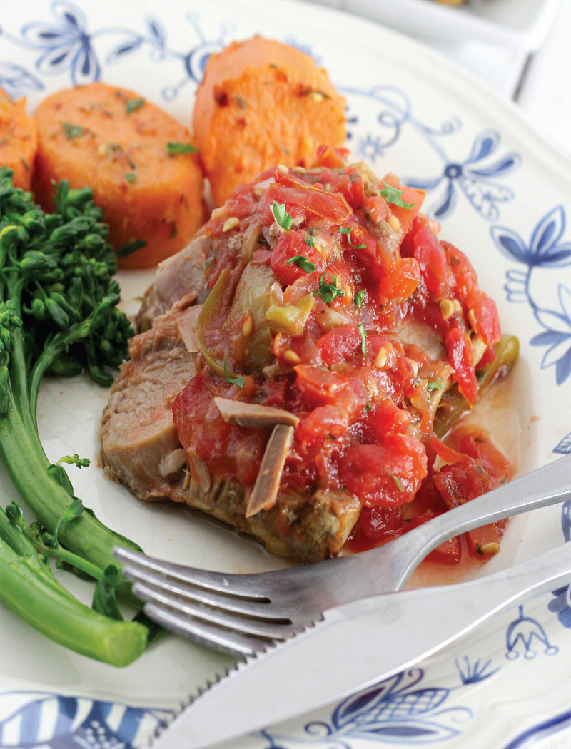 Beef roast with tomatoes, onion, and peppers recipe - Healthy Recipe